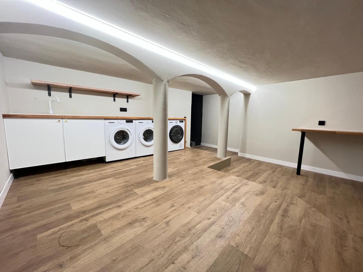 Folie Villa *
