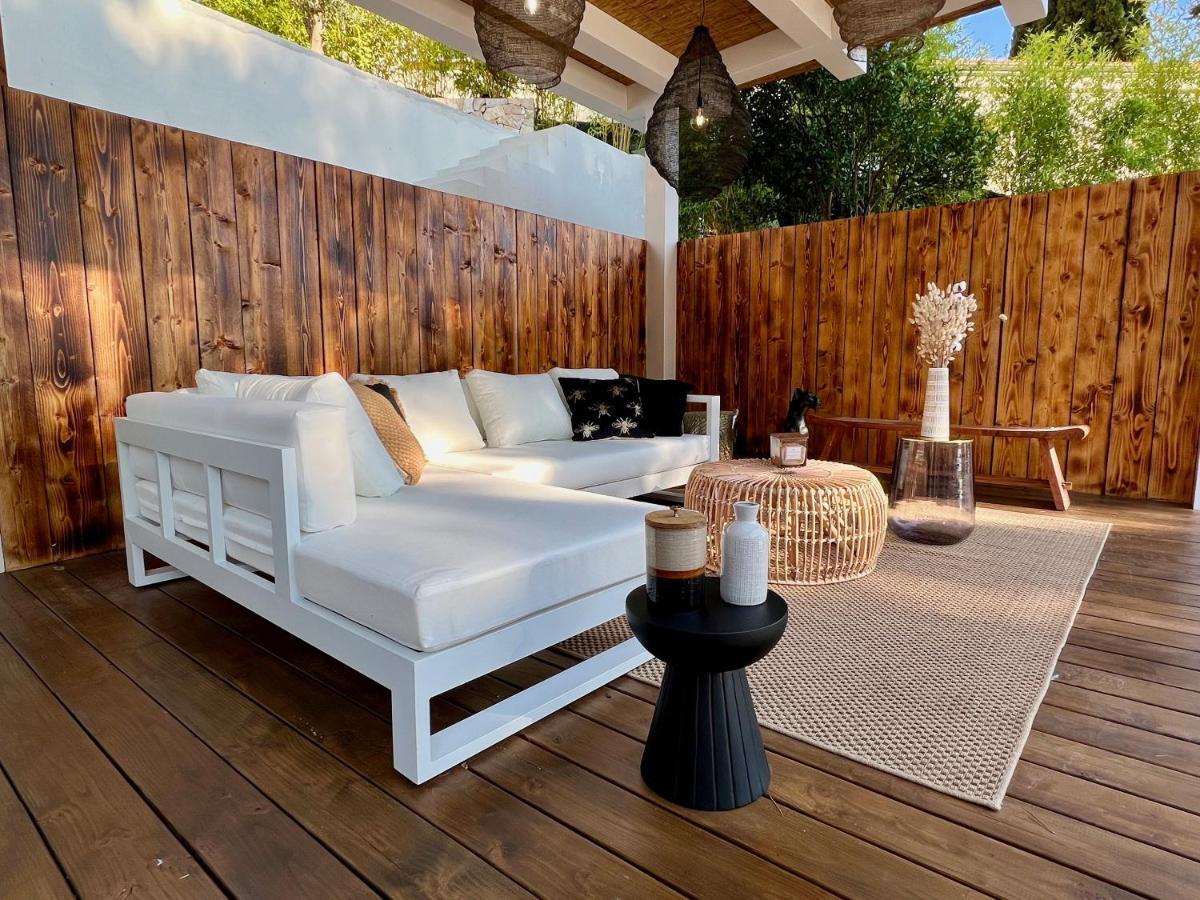 Folie Villa *